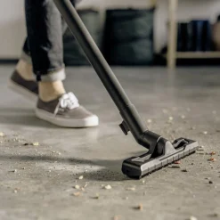Прахосмукачка Karcher WD 4 V-20/5/22 / 1000W